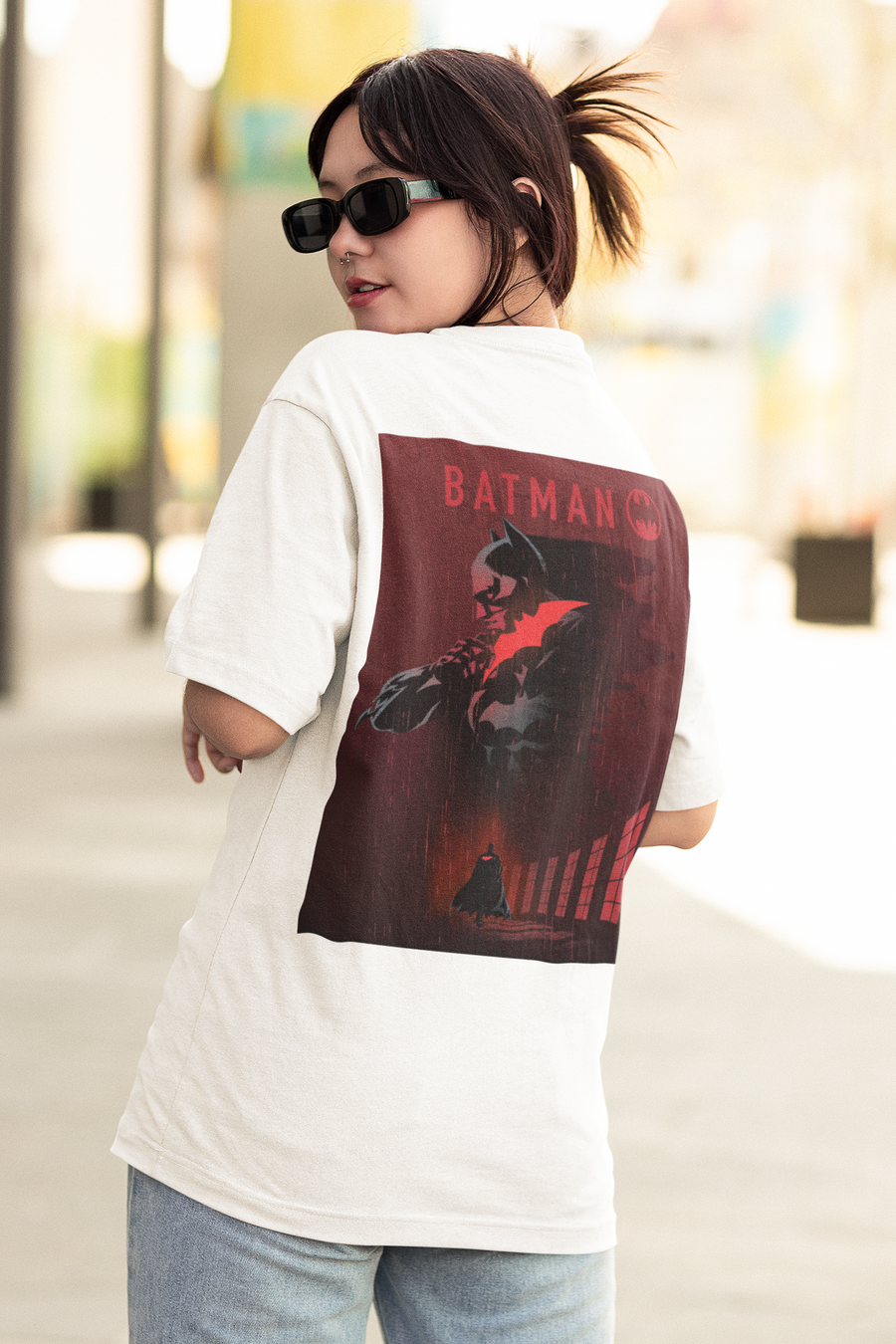 Official Batman in the red Oversize T-shirt