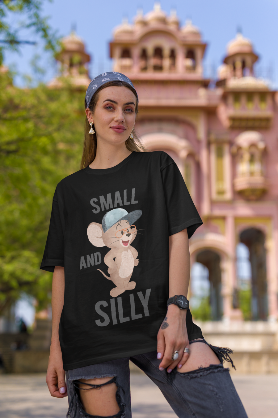 Official Tom & Jerry - Small & Silly Oversized T-Shirt