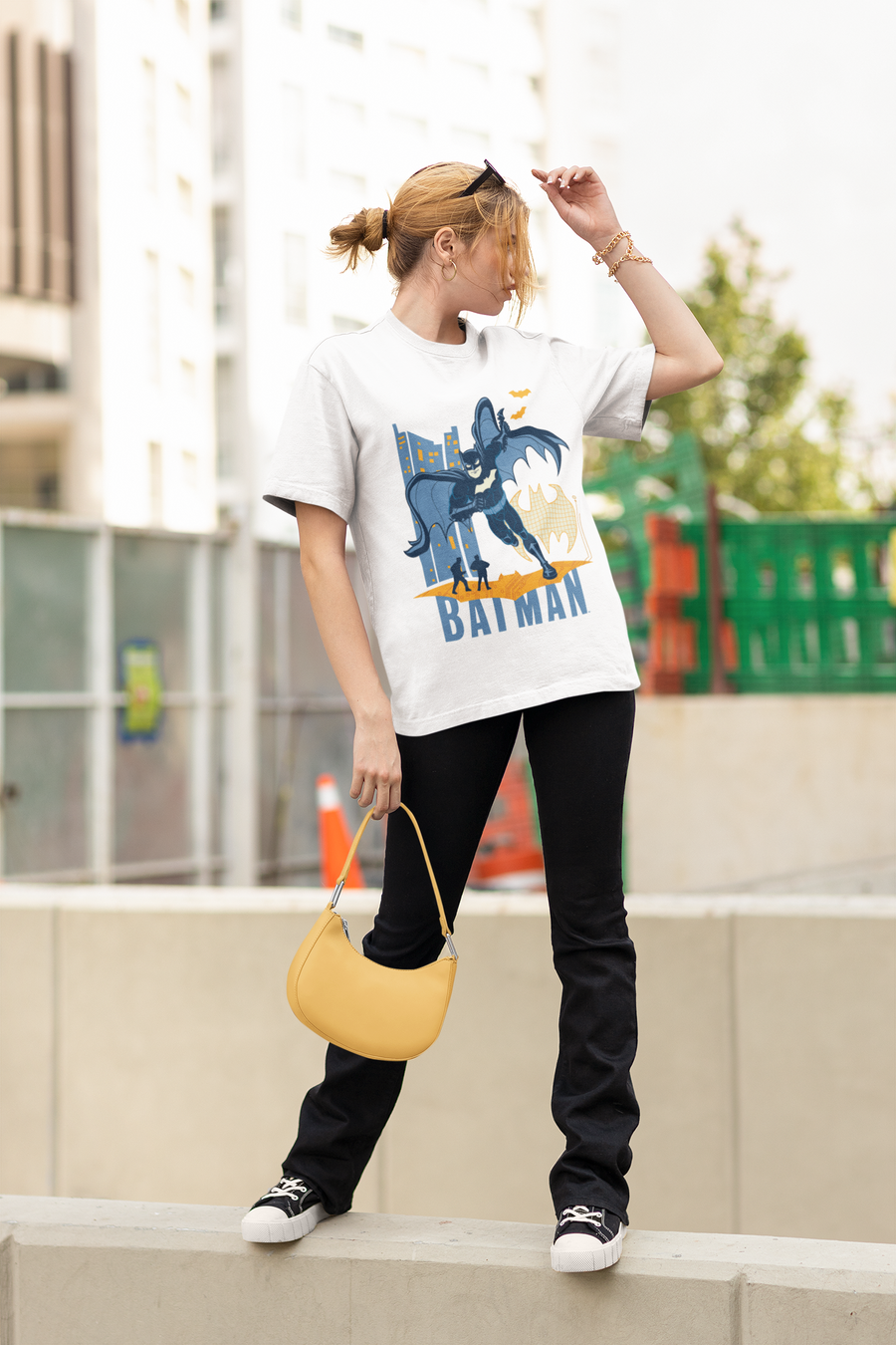 Official Batman Running Oversize T-shirt